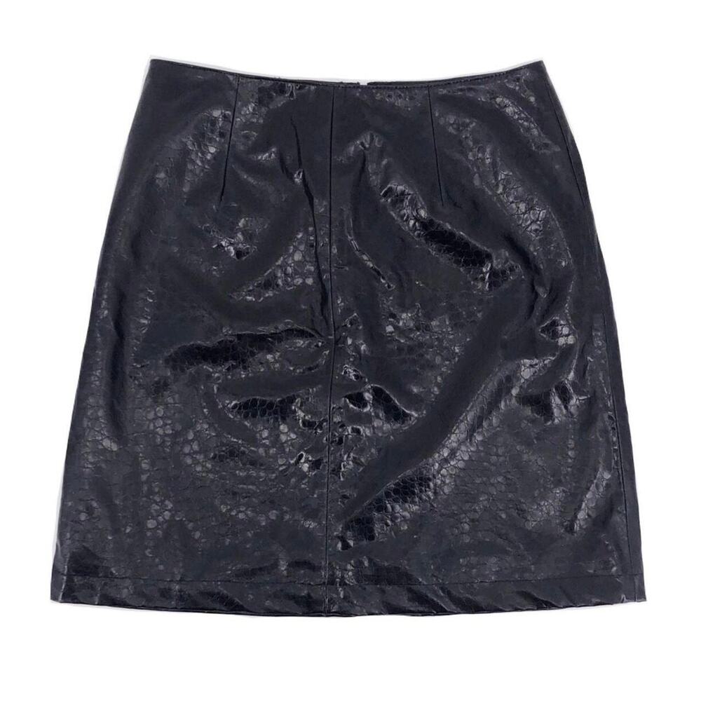 Y2k black vinyl mini skirt 2000s vintage